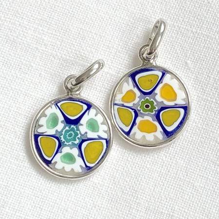 Delicate glass pendant